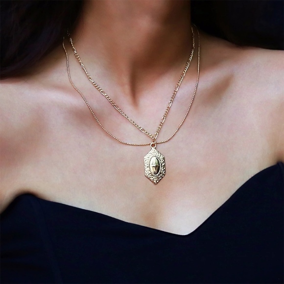 'Warrior' Layered Cross Shield Gold Necklace - Picture 9 of 9